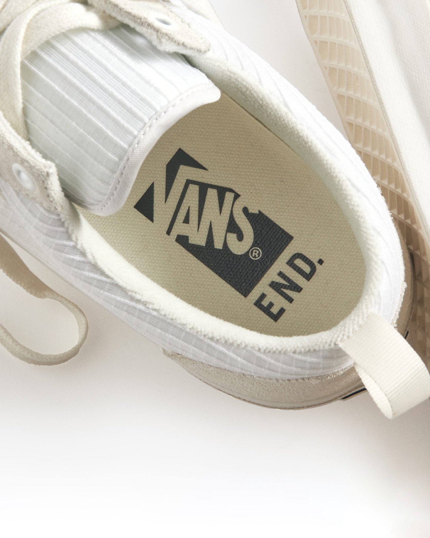 潮流店铺 END. 联名 VANS LX OLD SKOOL 136 “Parachute” 抽签开始插图5