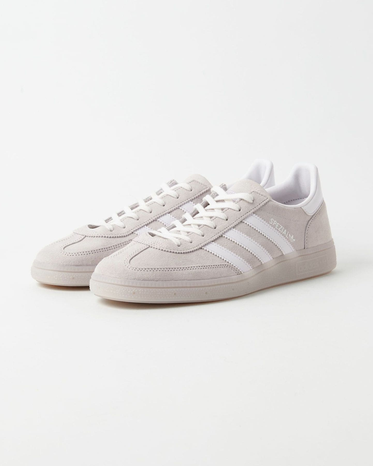 BEAUTY&YOUTH 联名 adidas Originals 的T头鞋新配色缩略图