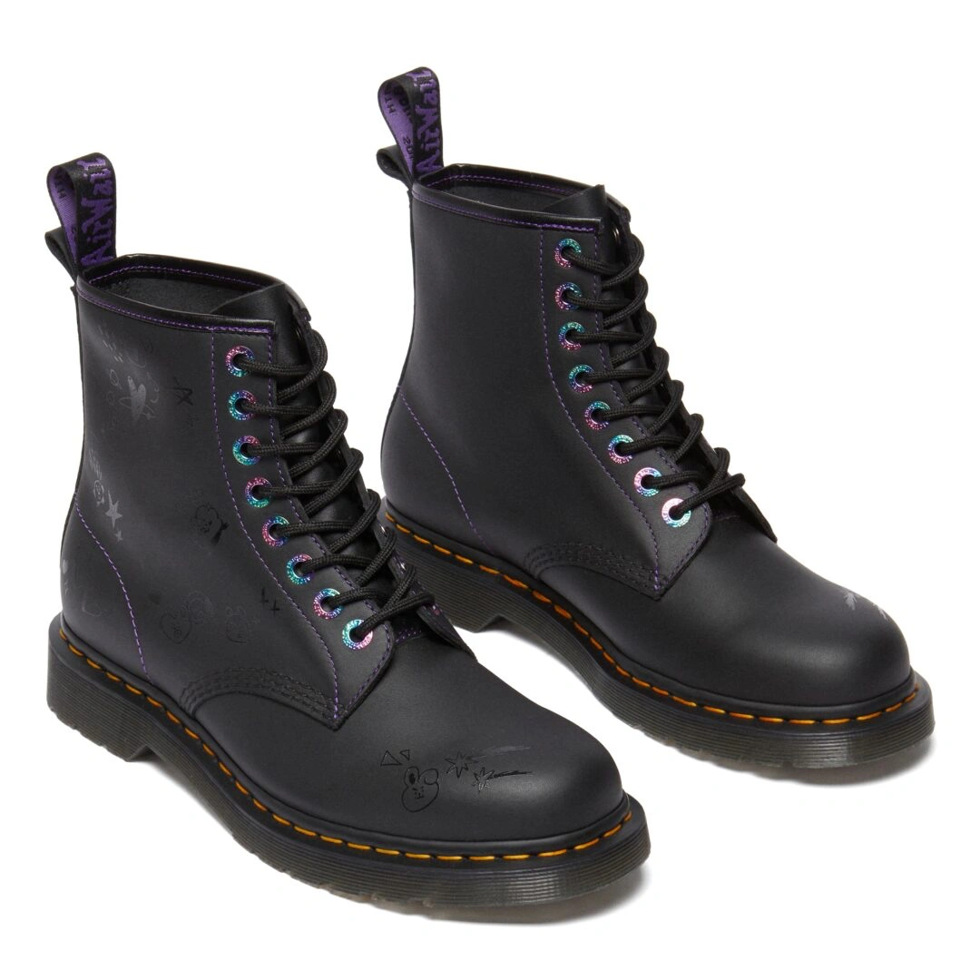 LINE FRIENDS 与 Dr. Martens 第二次推出联名系列插图3 LINE FRIENDS 与 Dr. Martens 第二次推出联名系列插图3