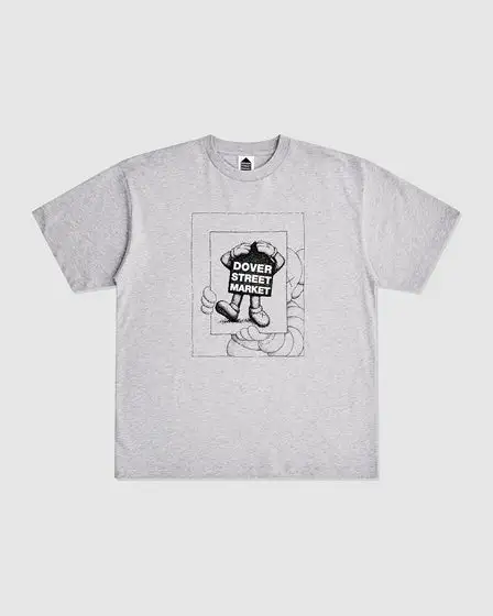 KAWS × Dover Street Market 两款联名T恤发售插图1 KAWS × Dover Street Market 两款联名T恤发售插图1